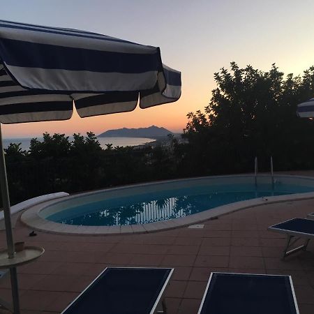 Villa "Ai Galli" Terracine Extérieur photo