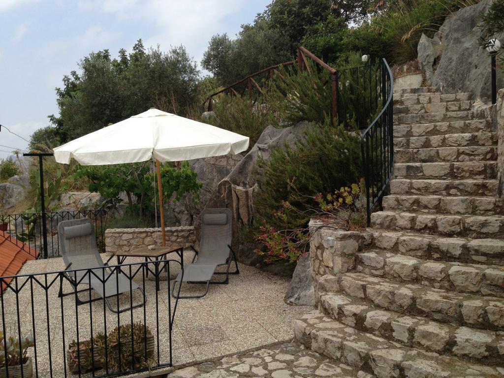 Villa "Ai Galli" Terracine Extérieur photo
