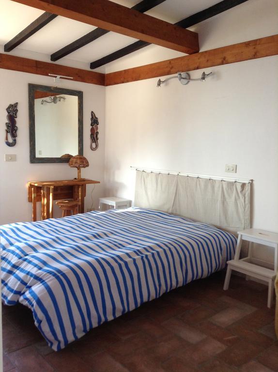 Villa "Ai Galli" Terracine Extérieur photo