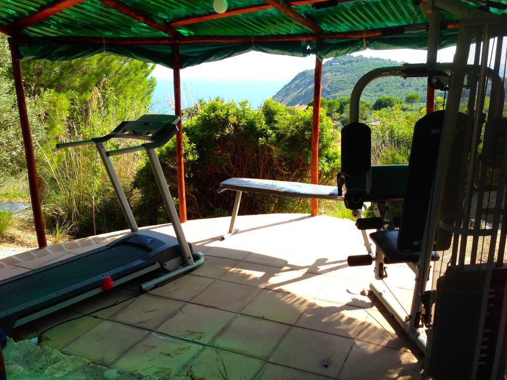 Villa "Ai Galli" Terracine Extérieur photo
